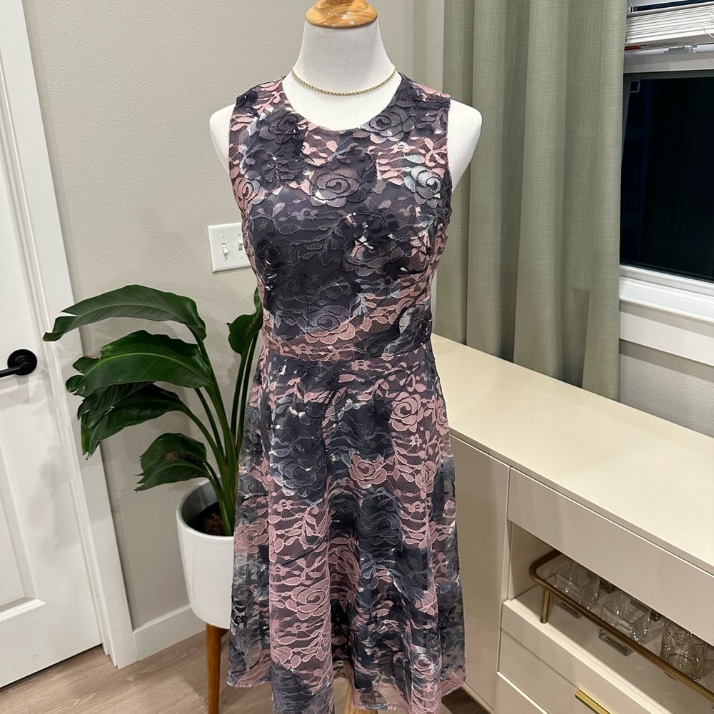 DKNY Pink & Gray Floral Lace Mini Dress - Picture 2 of 10